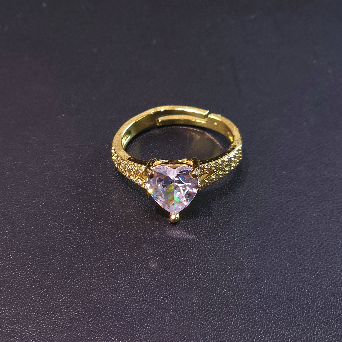 Ring｜Heart-Cut Solitaire CZ Open Ring | Pavé Split Band Ring