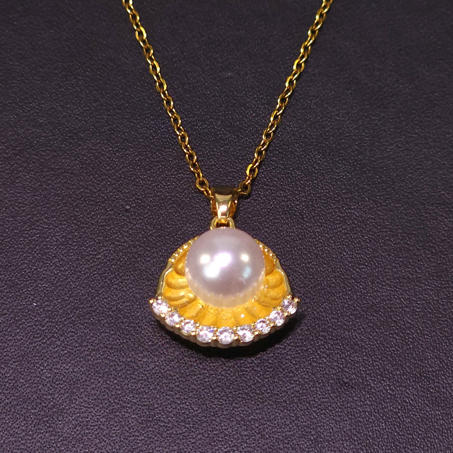 Necklace｜Golden Oyster Pearl Pendant Necklace | CZ Seashell Statement Charm