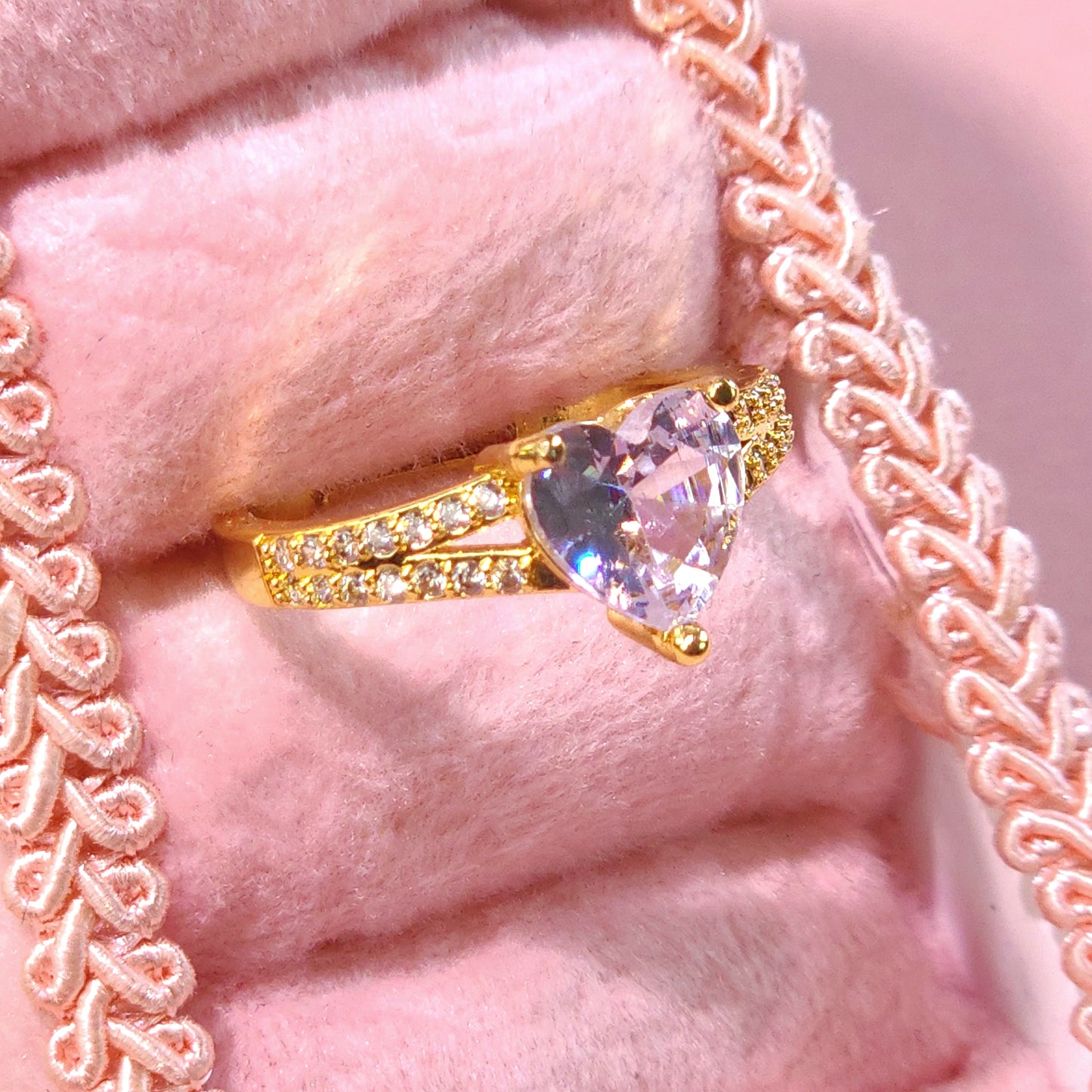 Ring｜Heart-Cut Solitaire CZ Open Ring | Pavé Split Band Ring