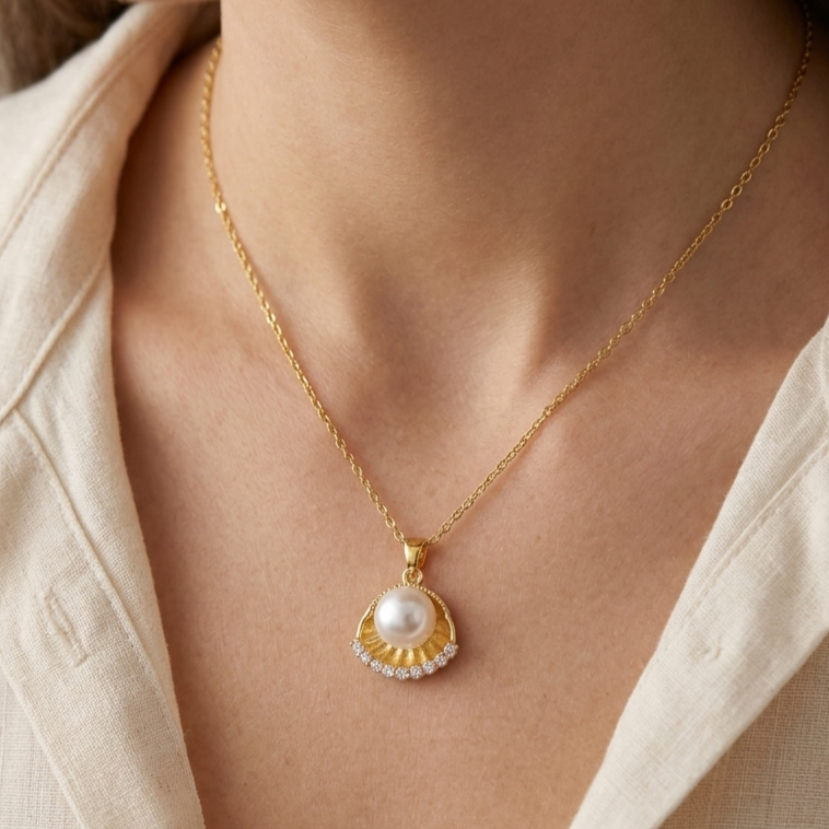 Necklace｜Golden Oyster Pearl Pendant Necklace | CZ Seashell Statement Charm