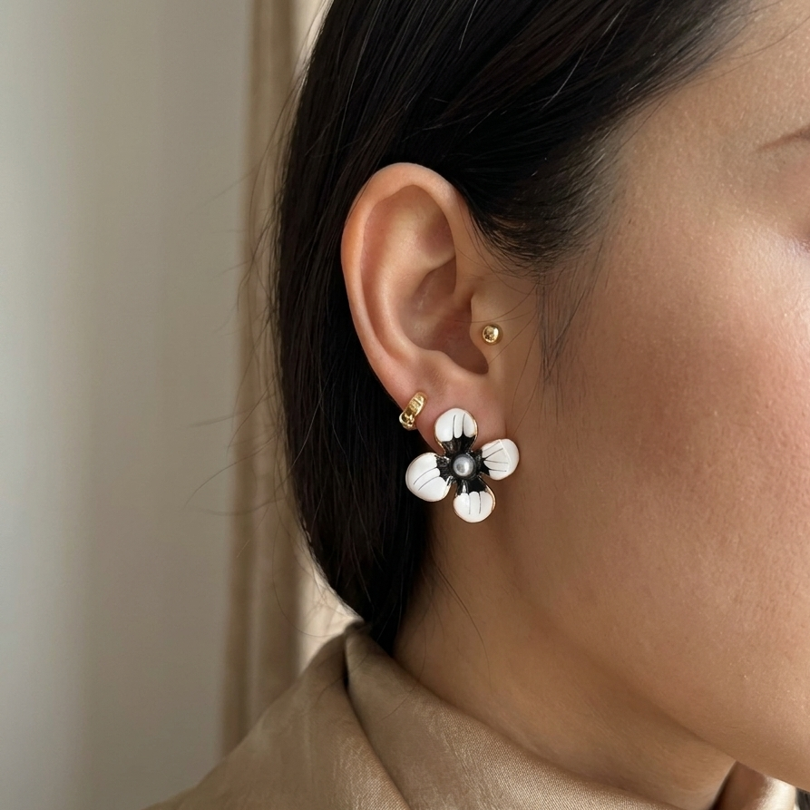 Earrings｜Monochrome Blossom Pearl Stud Earrings | Black & White Flower Earrings | Floral Studs